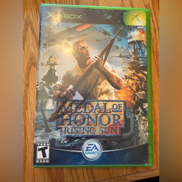 Medal of Honor: Rising Sun for Xbox - Picture 1 of 3